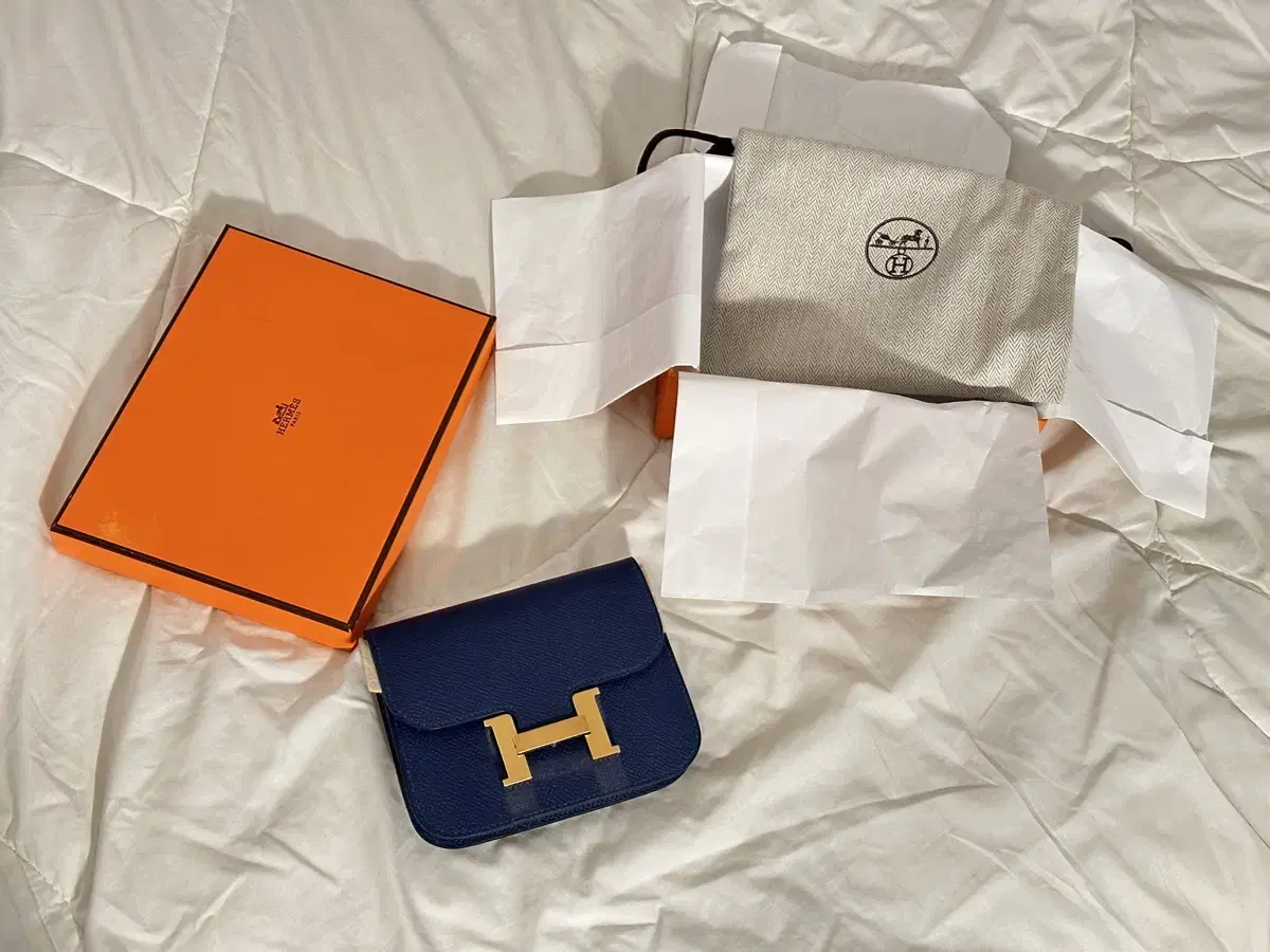 Hermes Constance Slim Wallet blue navy