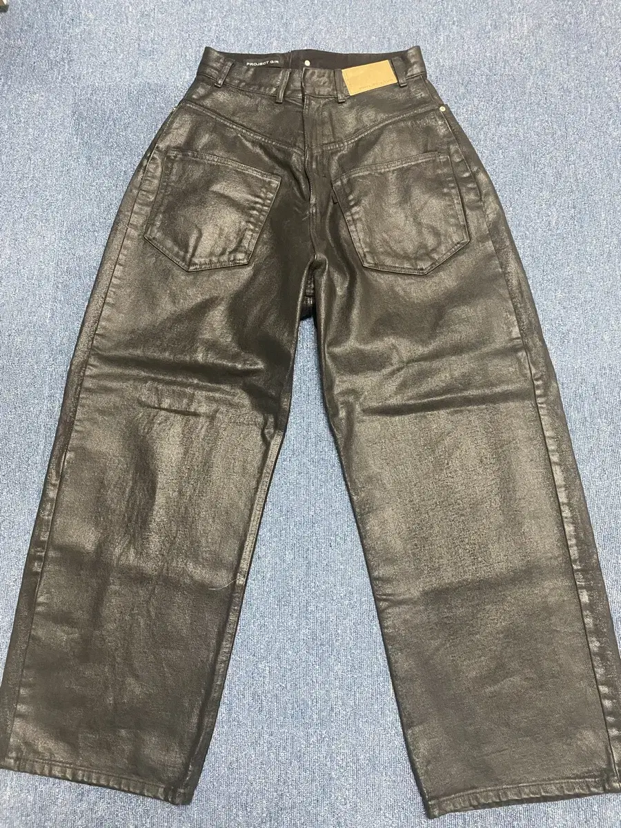 [1] [Quick sale] Project GR Coated Backward Denim Pants Black