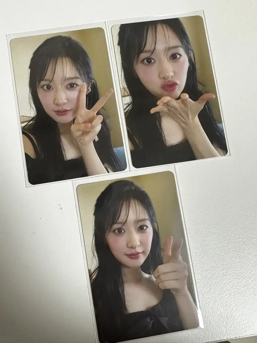 Kim Jiwon fanmeeting photocard