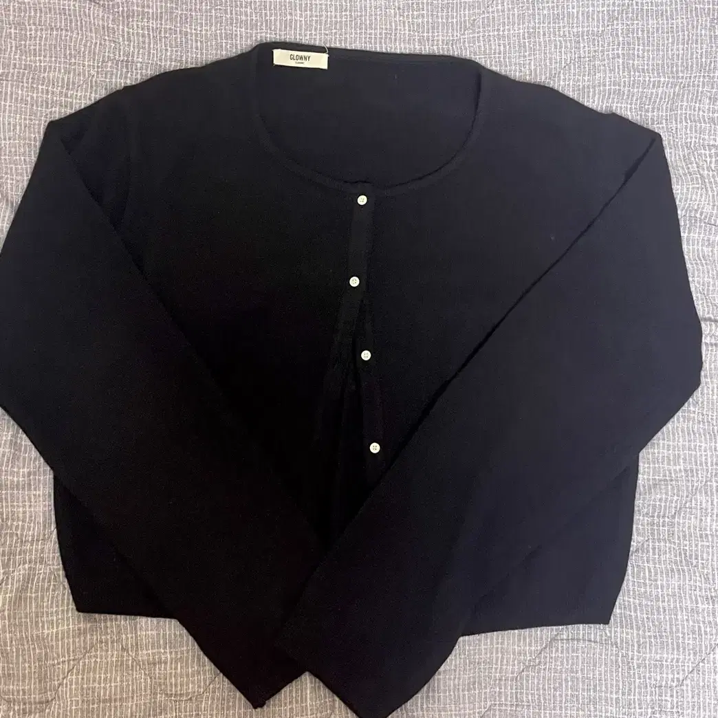 글로니 CLASSIC LOOSE FIT CARDIGAN (BLACK)