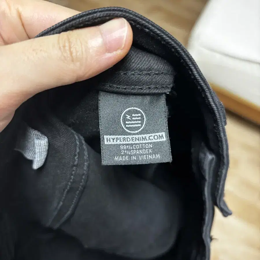 [30] 하이퍼데님 Jet Black Stack Zipper Jeans