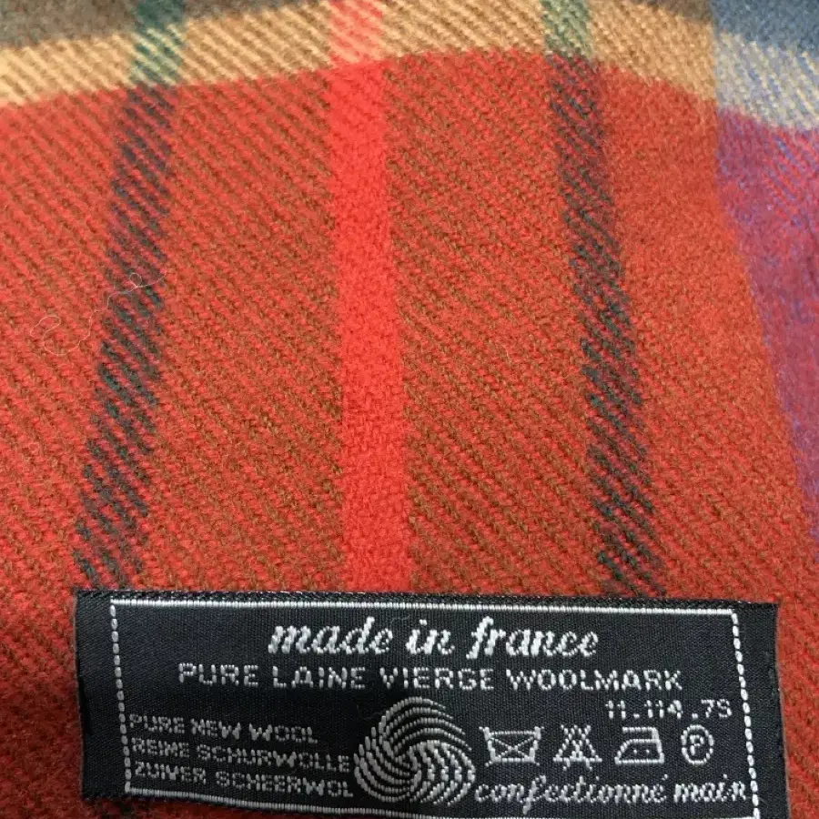 발렌시아가 Paris 머플러 made in France 90