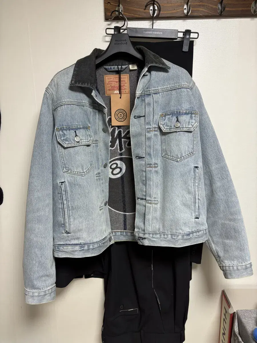 M Stussy Levi's Embossed Trucker Jacket Indigo