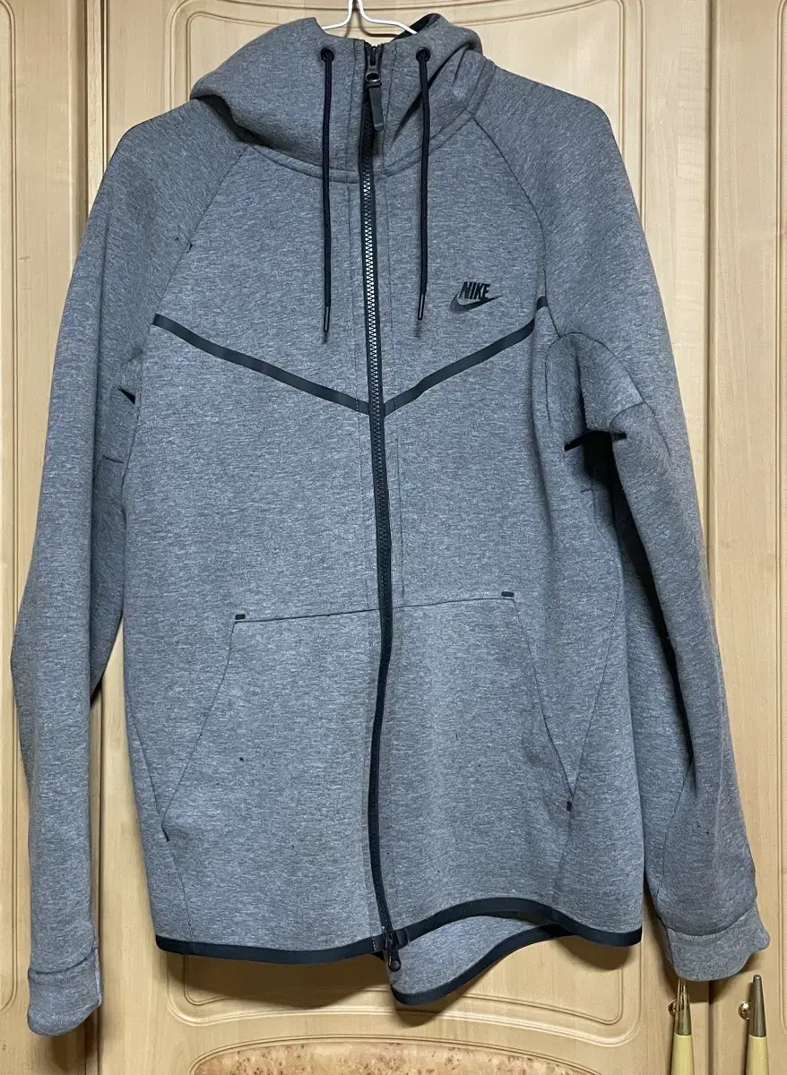 Nike TechPack Hooded Zip Up