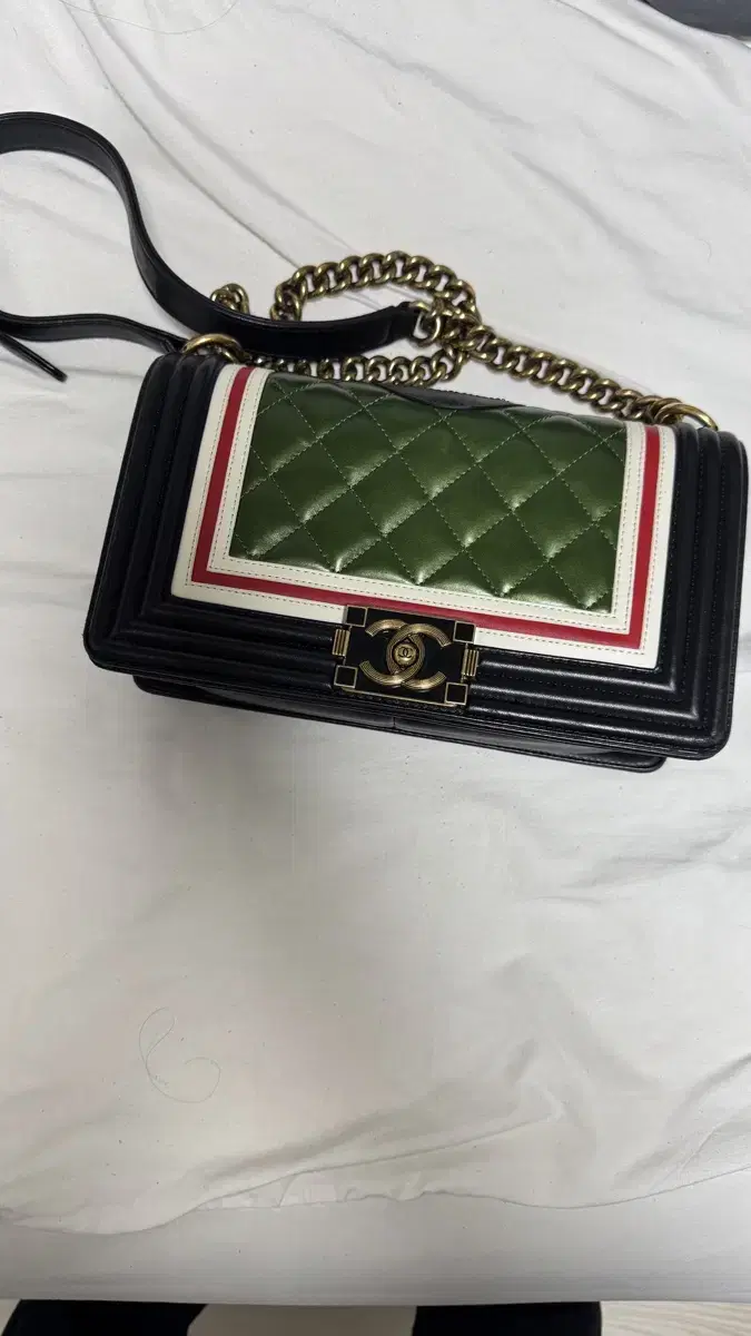 Chanel Boy Bag Medium Limited Edition