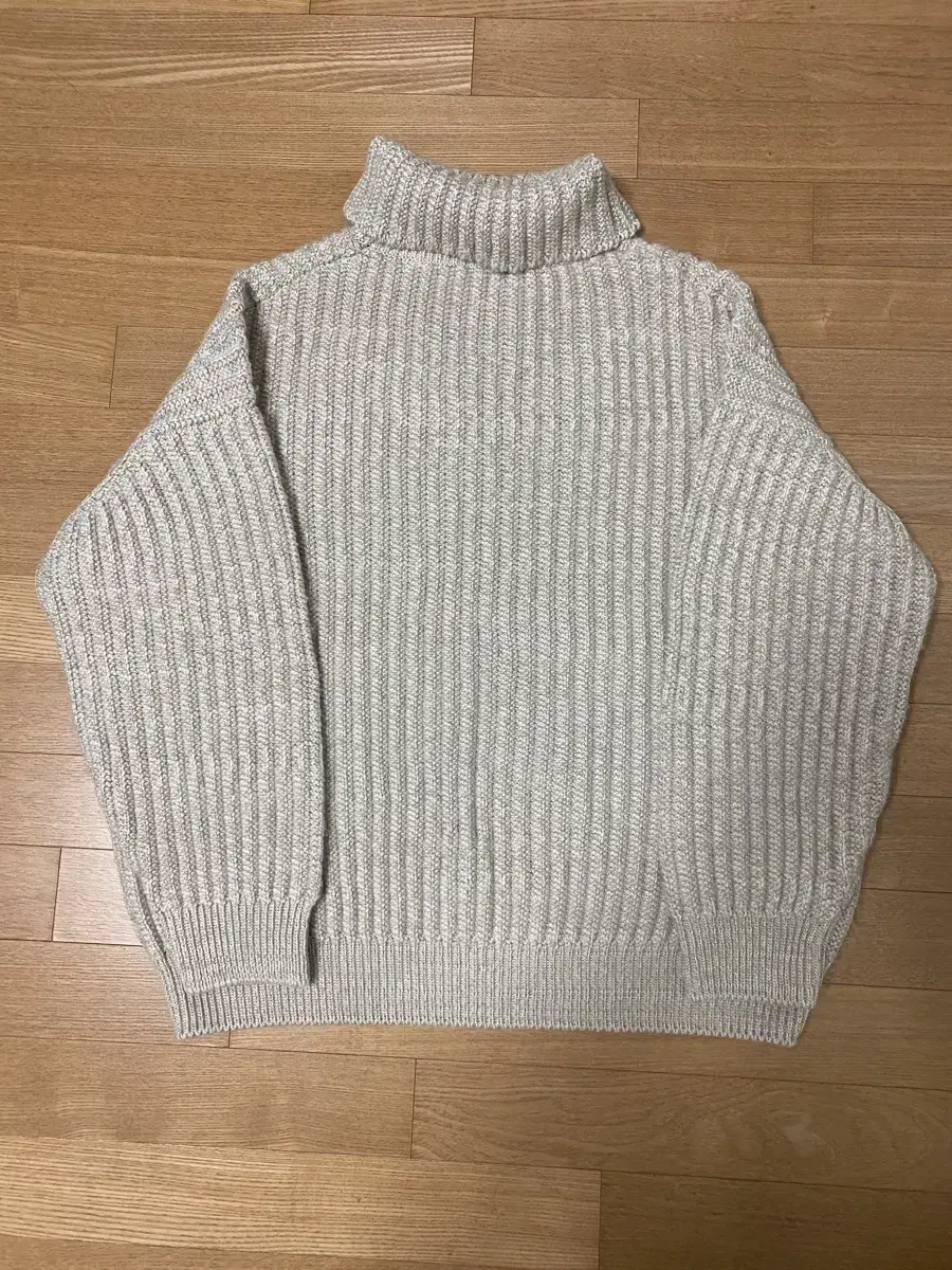 visvim 21aw turtleneck knit ivory beaded knit