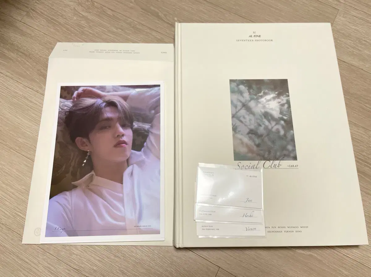 Seventeen AL FINE Social Club Photobook