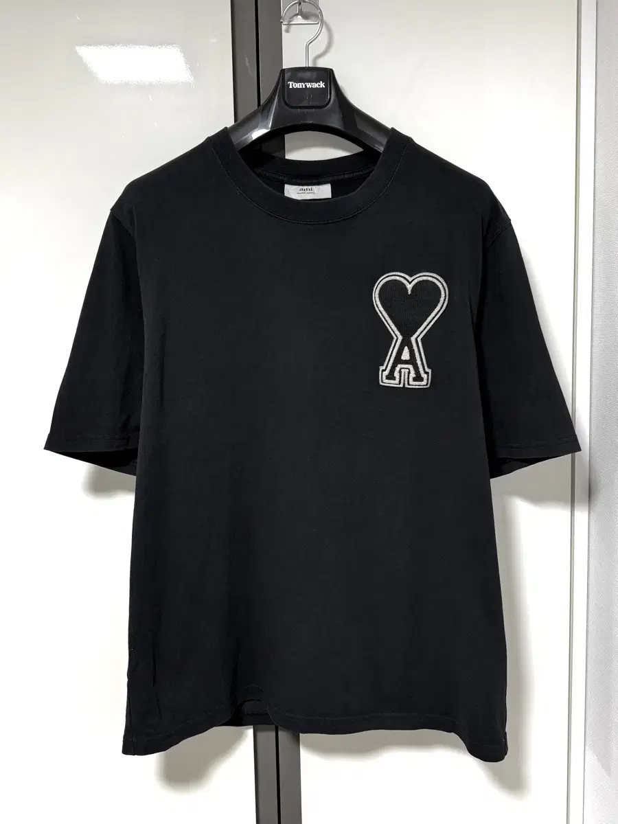 Ami Big Heart Overfit Vahn Short Sleeve Tee Black XL