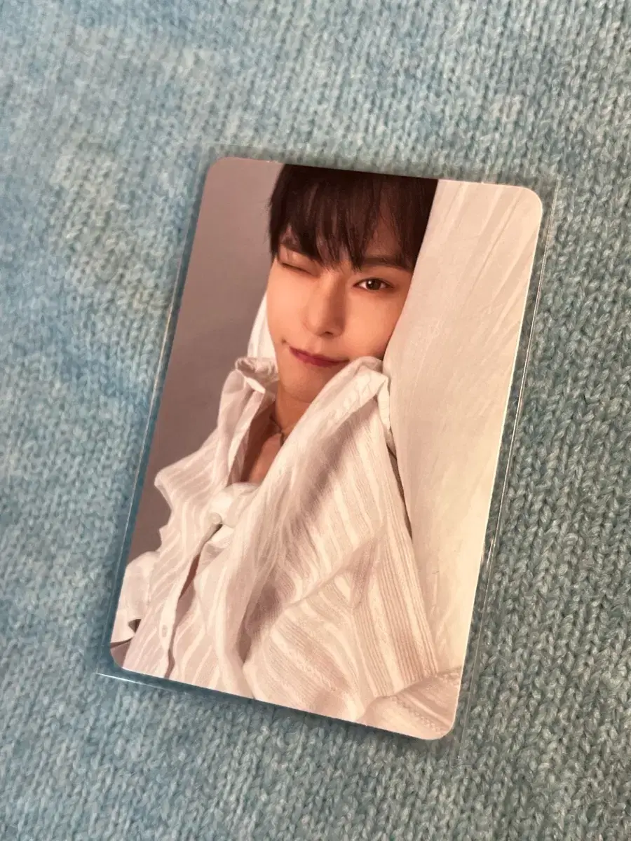 Parfum Bed doyoung photocard WTS