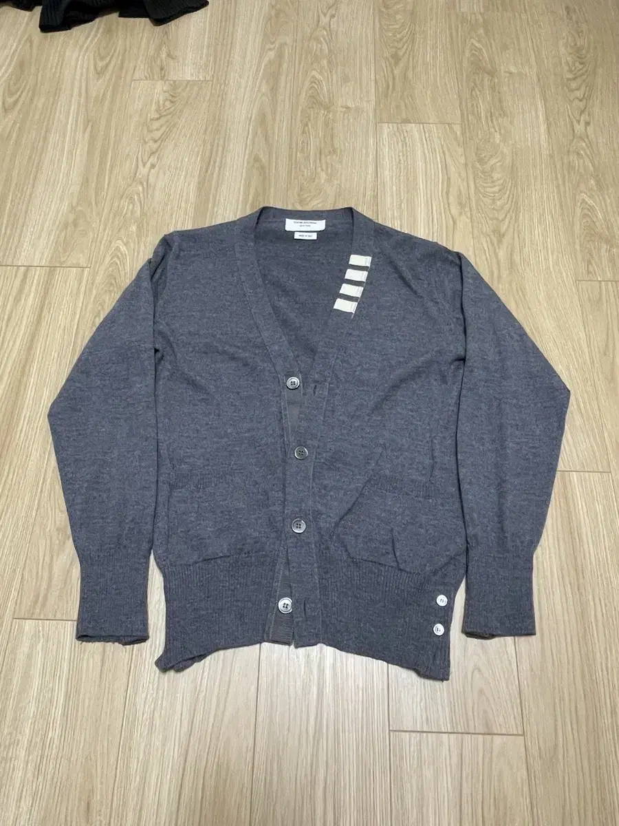 THOM BROWNE Thom Browne 4-Season BAR Cashmere Cardigan