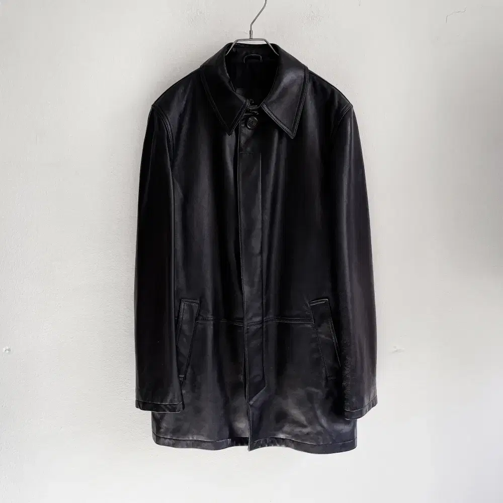 Men95) Bali Leather Jacket