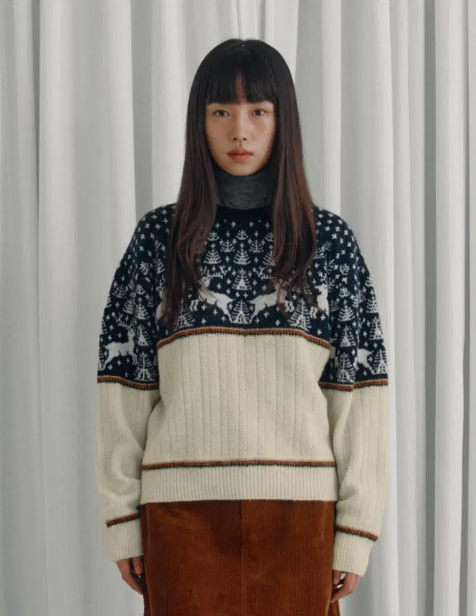 시엔느 Kevin Jacquard Knit_Navy 케빈 자카드 니트