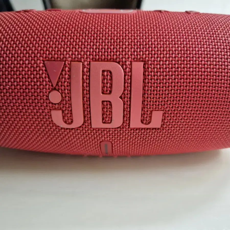 JBL charge5 판매 합니다