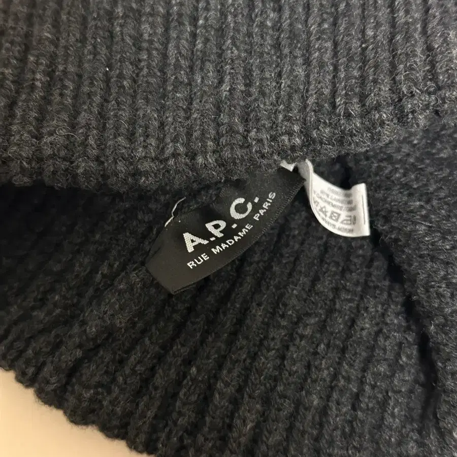 A.P.C 아페쎄 비니