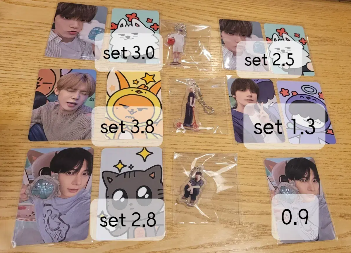 TXT Sanctuary pop up 5만원 photocard Hornbatu 10만원 keyring soobin yeonjun Taehyun