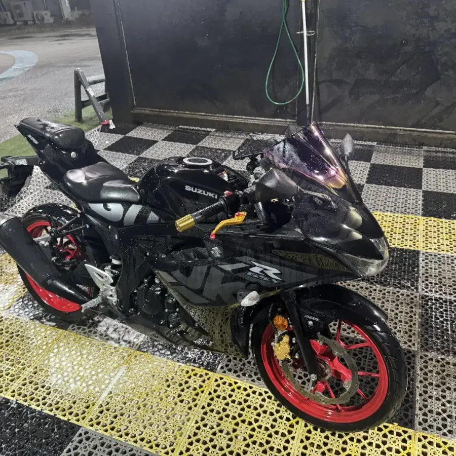 스즈키 gsxr125