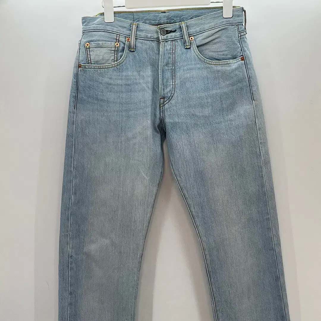 (30")Vintage Levi's 501 Jeans LE372