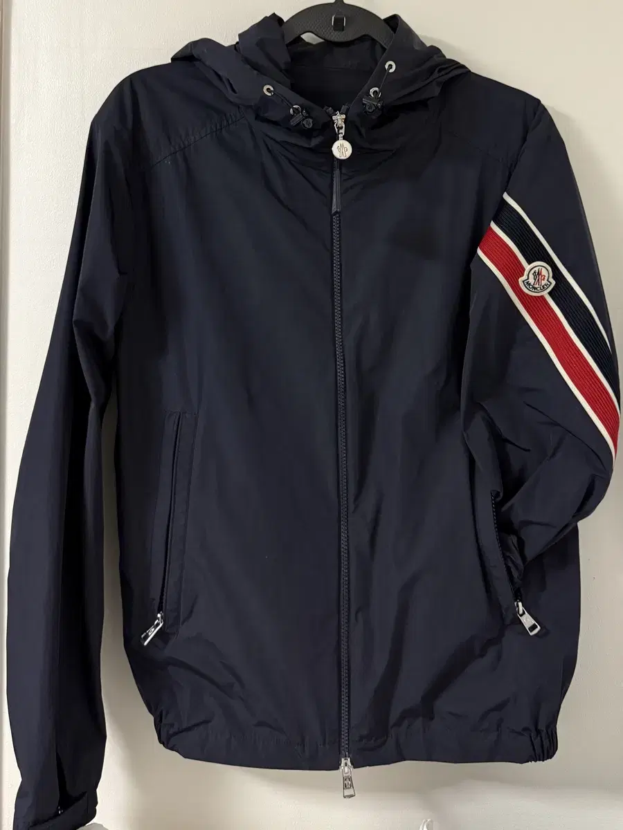 Moncler Moncler Windbreaker Hooded Windbreaker Jumper