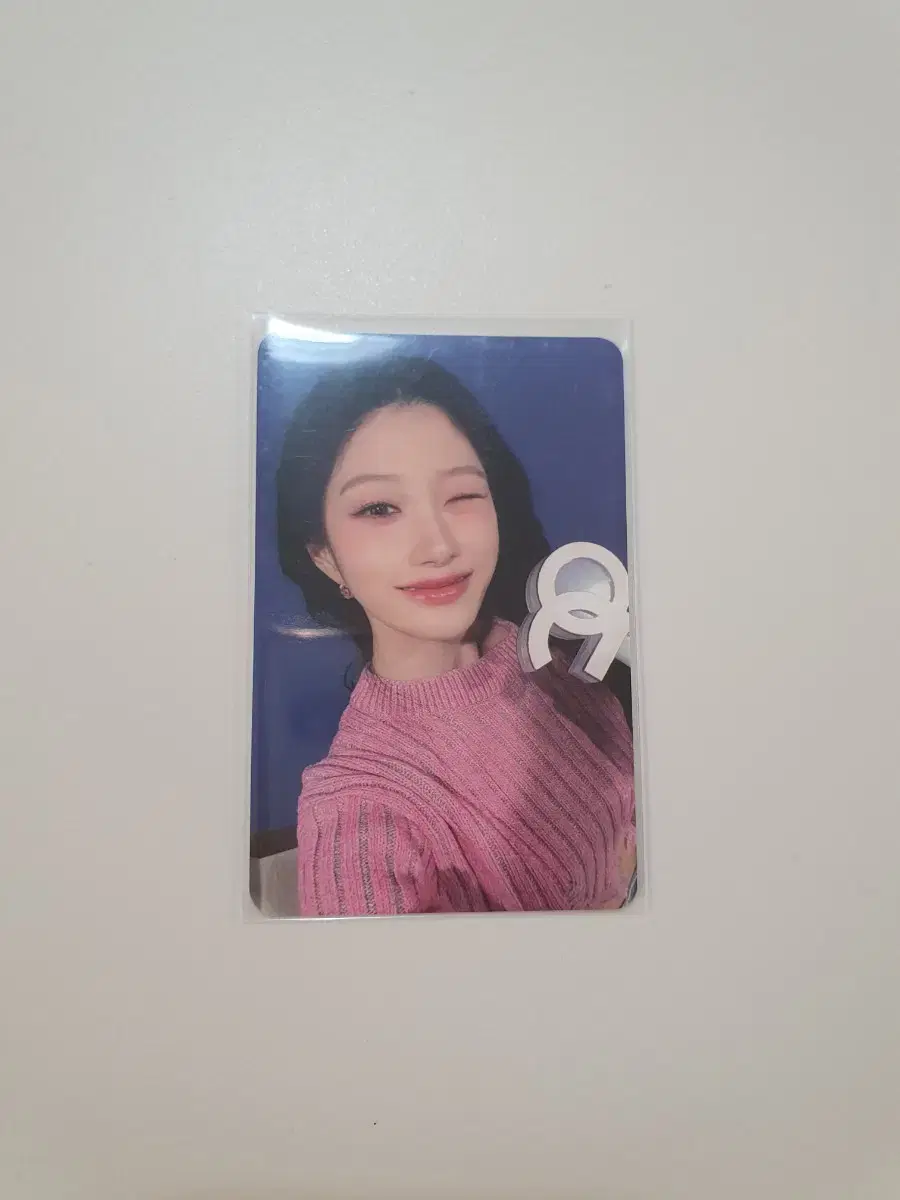 Fromis 9 Concert Photocard Seoyeon, chaeyoung sells.