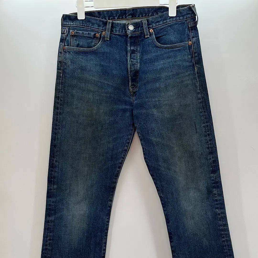 (32")Vintage Levi's 501 Jeans LE376