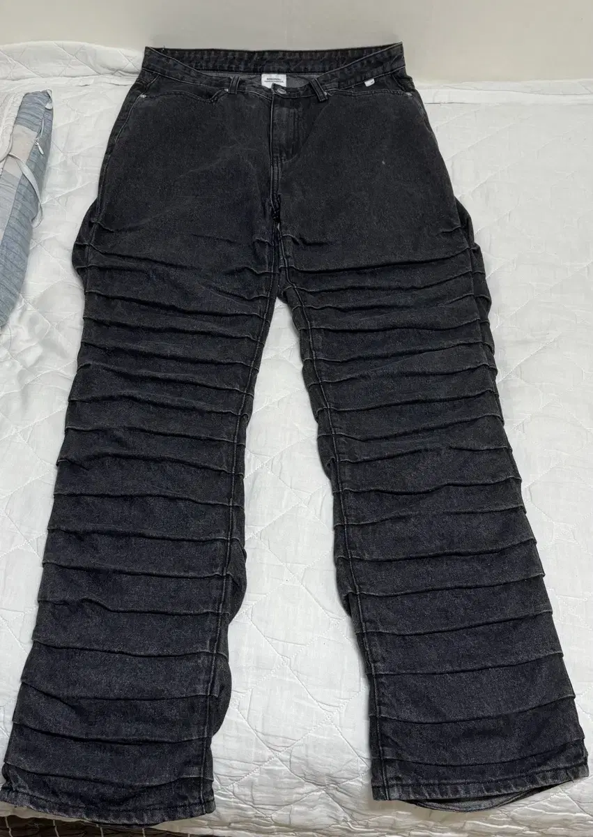 노매뉴얼 T.W DENIM PANTS 주름 데님팬츠