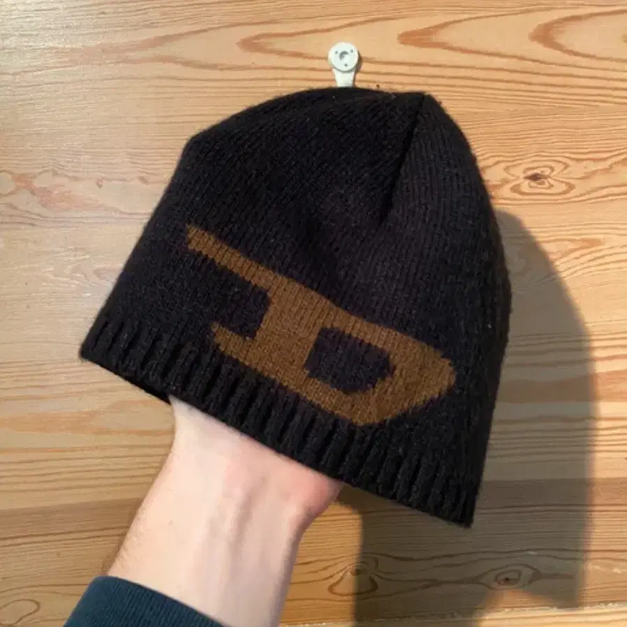 Diesel beanie 비니 블랙