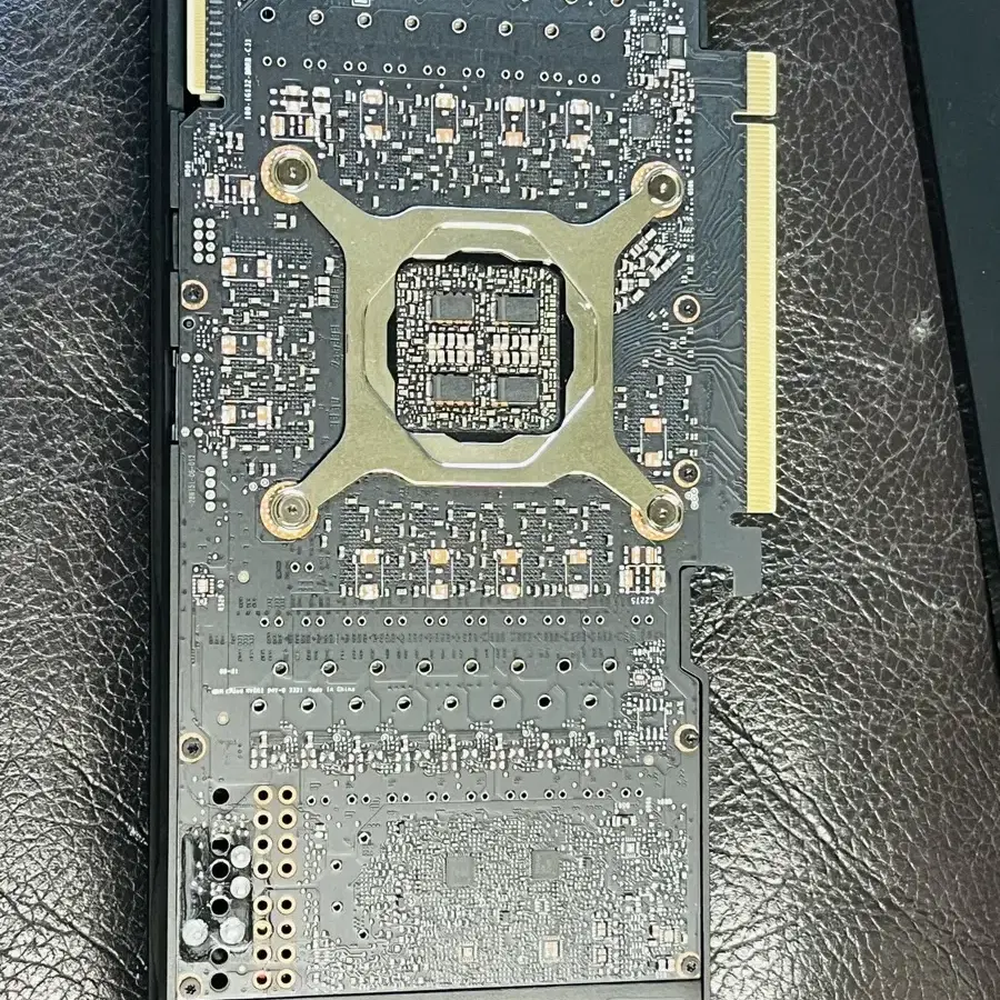 RTX A5000 24GB PCI-E 그래픽카드 판매합니다