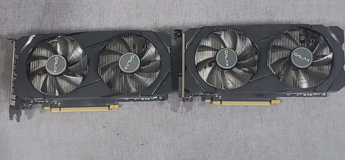 갤럭시 GTX1660SUPER 그래픽카드 싸게 팝니다