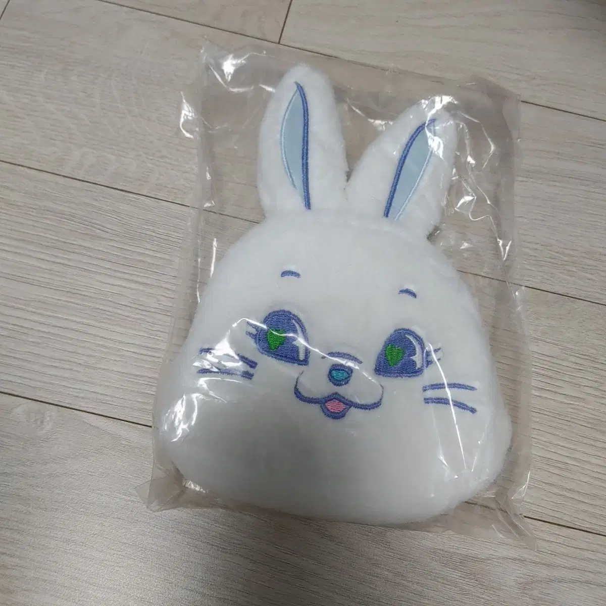 New Jeans Bunny doll Plush Pouch White Limited Edition