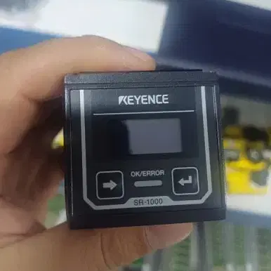 키엔스 스캐너 keyence sr-1000