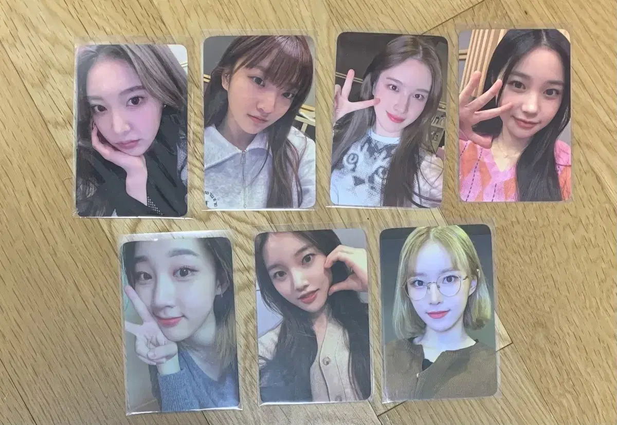 Weekly photocard Chapter 7 Set of 1 wts unreleased photocard Weekly