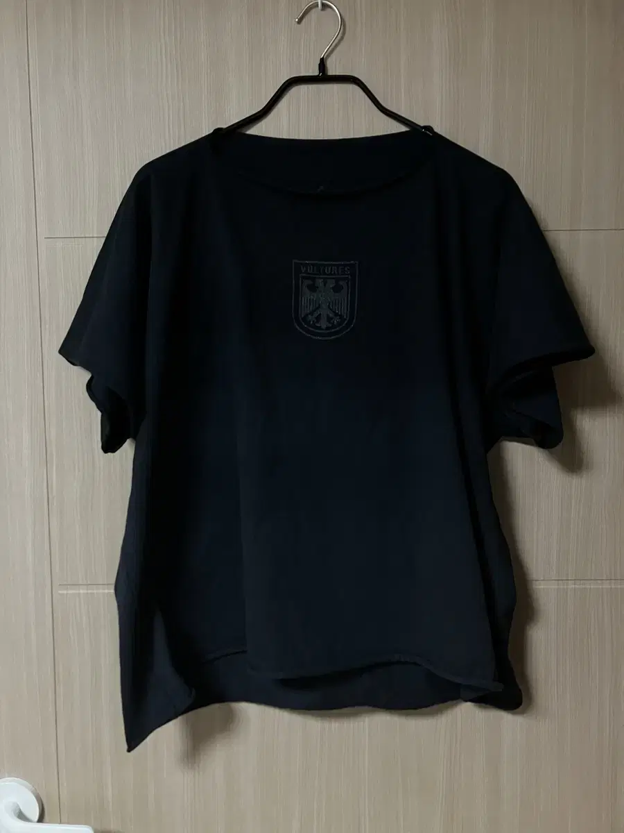 Gosha e.ji Vultures T-shirt size 1