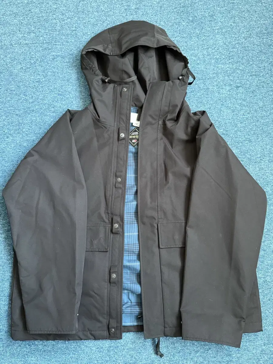 Nanamika Gore-Tex Cruiser Jacket