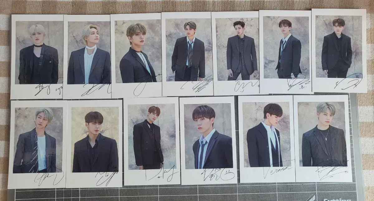 Seventeen Eau de Toilette polaroid set in bulk