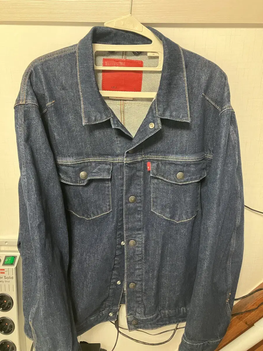 [L] Levi's LEJ Tracker Jacket for sale