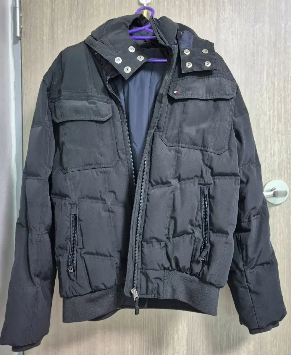 Tommy Hilfiger Duck Puffer 105 size L