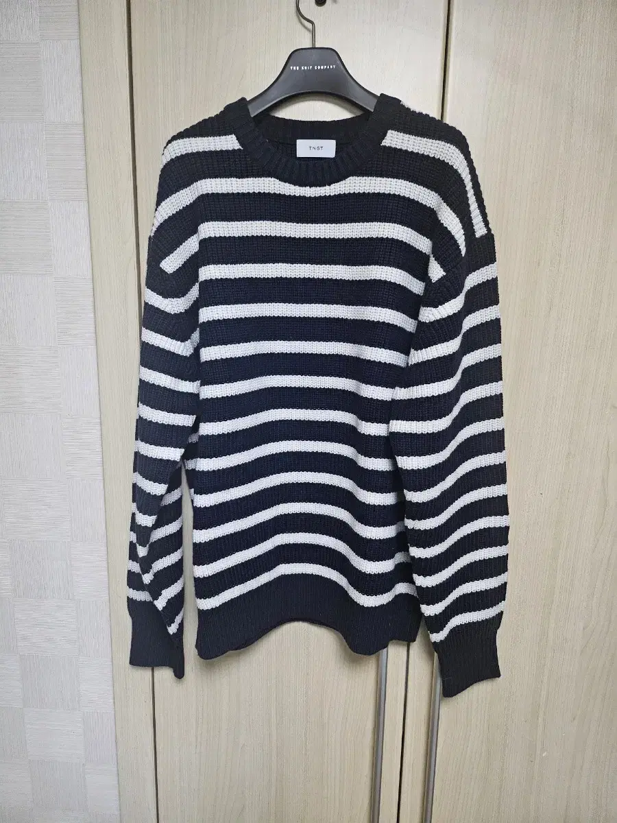 TNGT/24FW Navy Overfit Waffle Stripe Knit/105 size