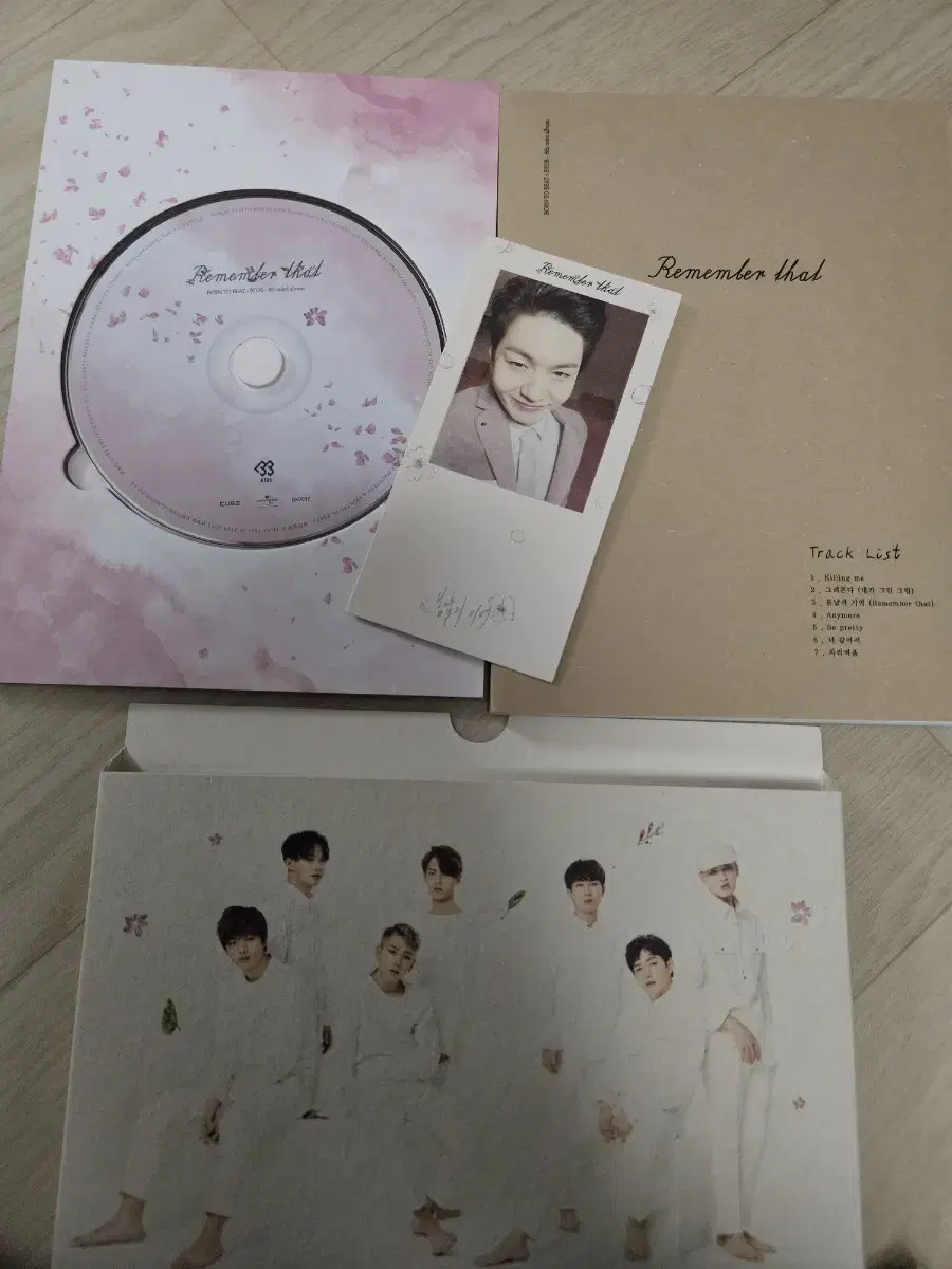 BTOB Memories of Bom album full set lee changsub photocard incl.