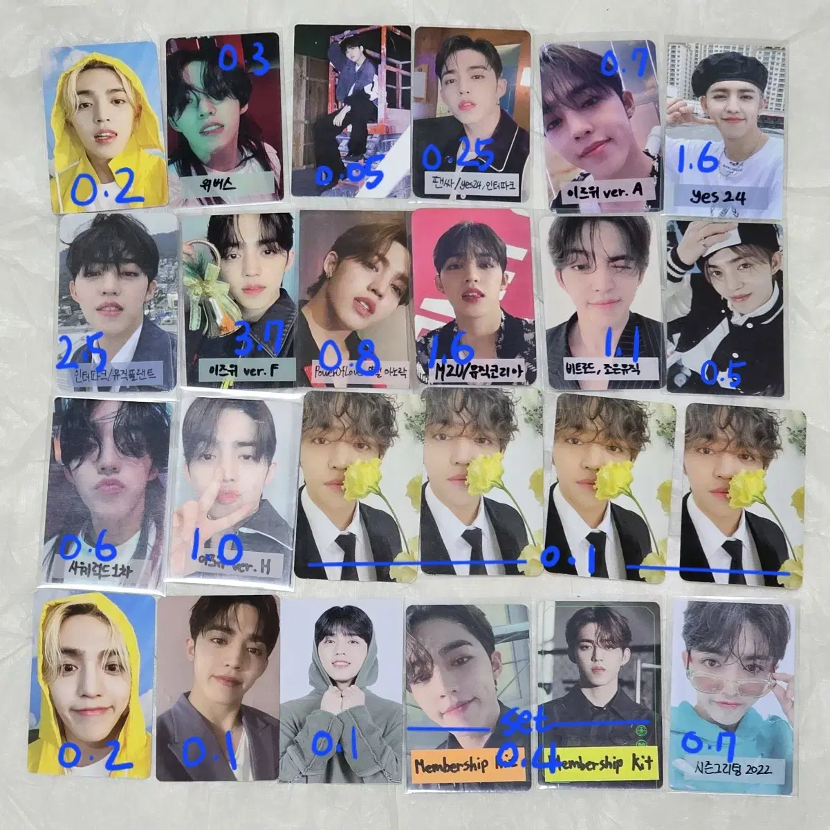 Seventeen type lines photocard (95, 96)