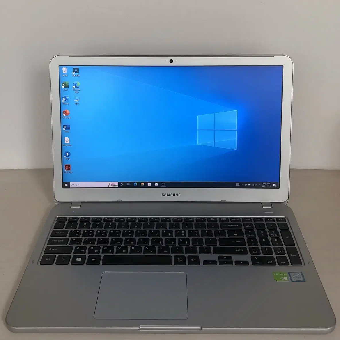 [ 배터리 최상 ] 삼성 NT550XAA i5-8250U