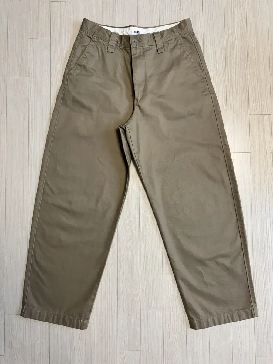 [Size 76] Uniqlo U Wide Fit Chino Pants Brown