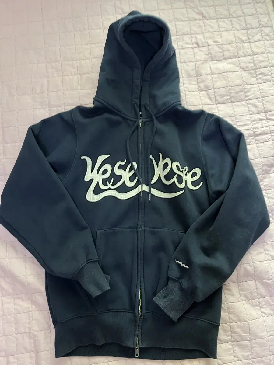 Yes.ic.c. Hooded Up