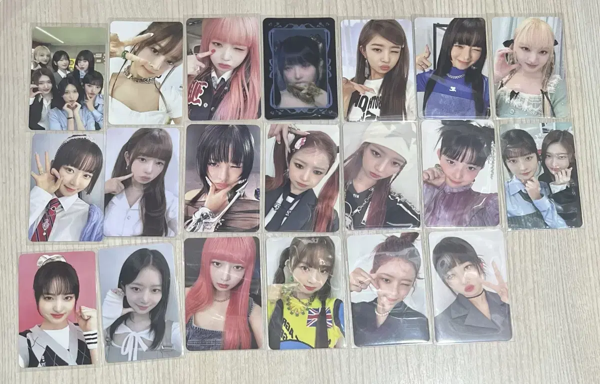 Ive lay photocards cheap in bulk.