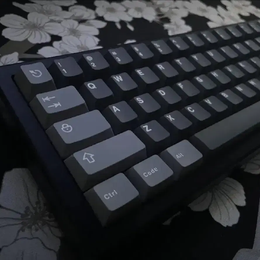 gmk67 커스텀 키보드 판매