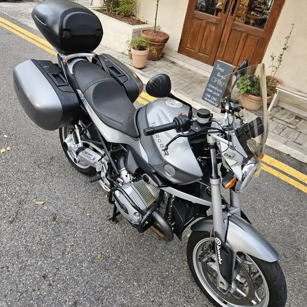 bmw r1200r 삼박스