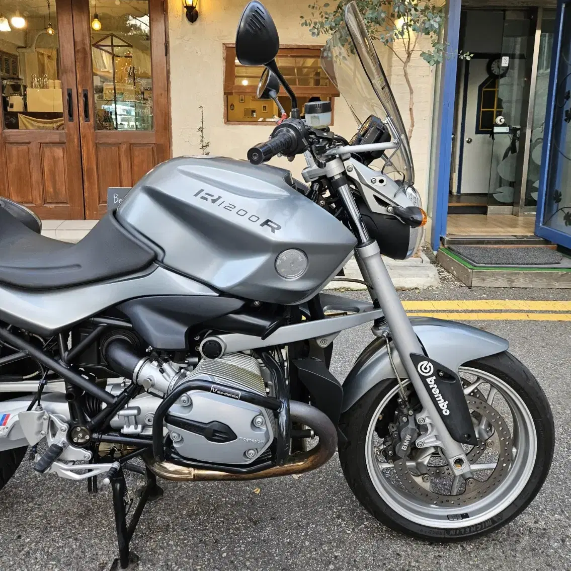 bmw r1200r 삼박스