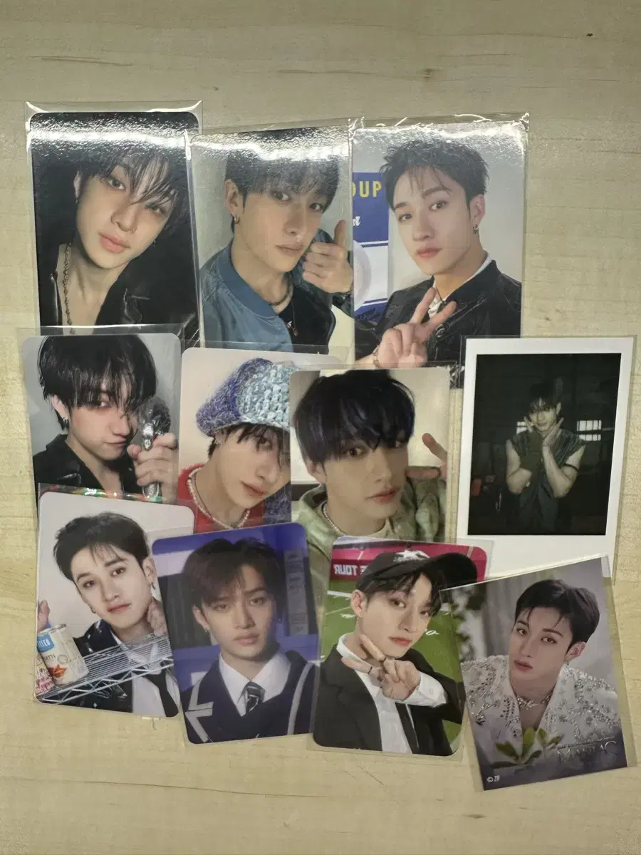 Straykids skz Bang Chan Changbin Hyunjin Yongbok Seungmin Jungin photocard WTS