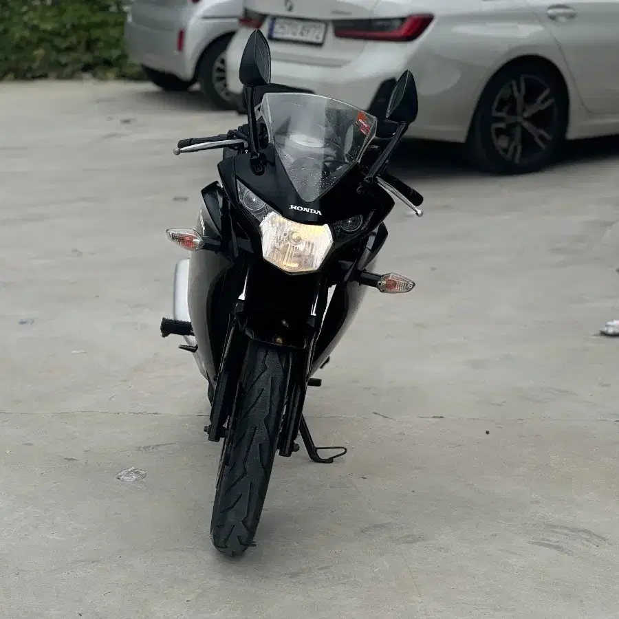 혼다 cbr125cc 14년형 깔끔 순정차량 판매합니다