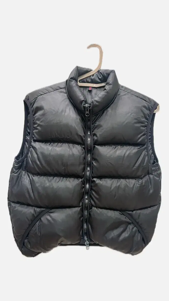 eonts duck down padding vest 에옹쓰 패딩조끼