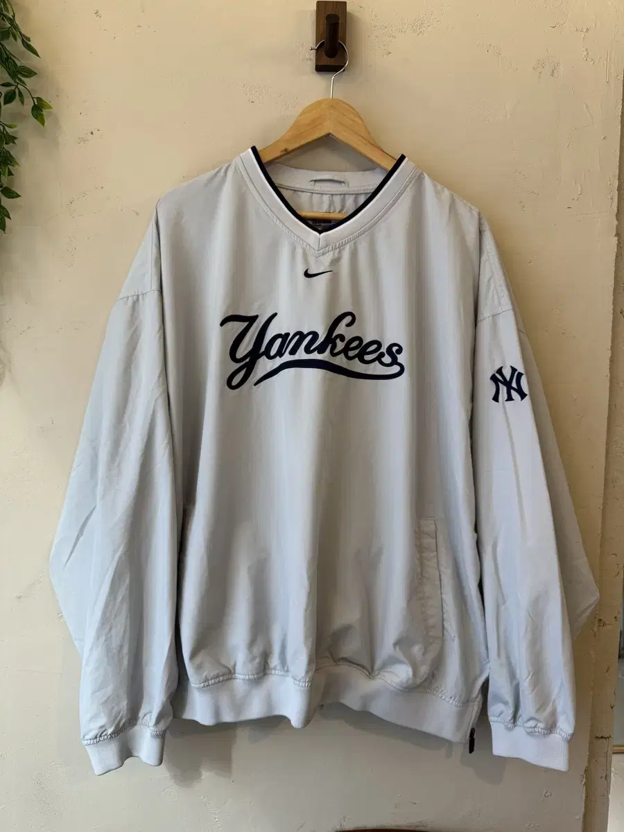 Nike New York Yankees Away White Warm-Up Jersey XXL